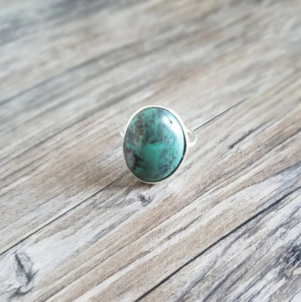 Large Authentic Turquoise Stone Ring Sz 7